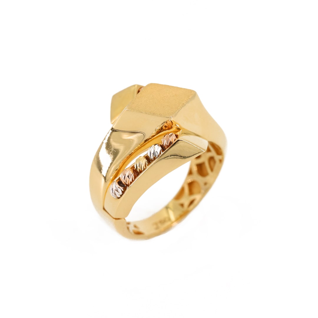 Lavin 18K Yellow Gold Ring