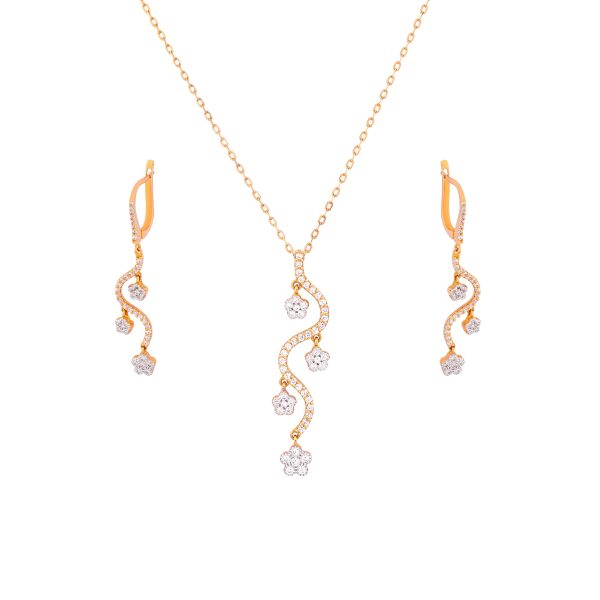 طقم لافين من الذهب الوردي عيار 18 قيراطًا